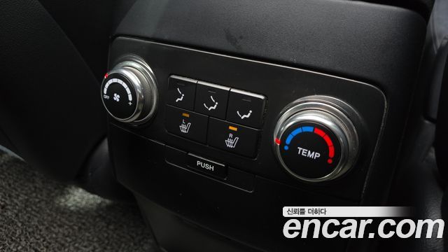 Hyundai Veracruz 2012 — photo 18