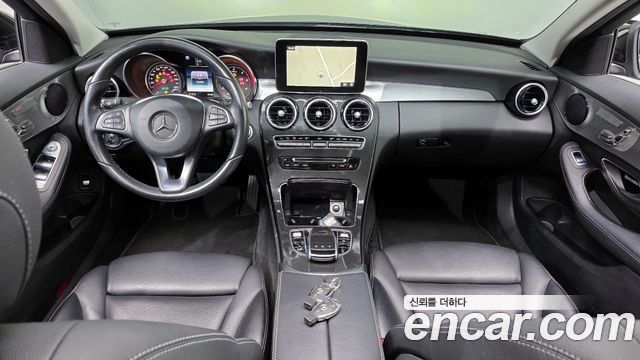 Mercedes-Benz C-Class 2017 — photo 7