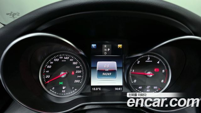 Mercedes-Benz C-Class 2017 — photo 8