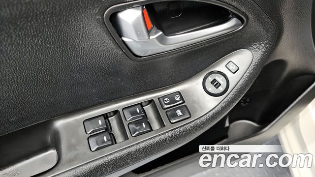 Kia morning 2012 — photo 18
