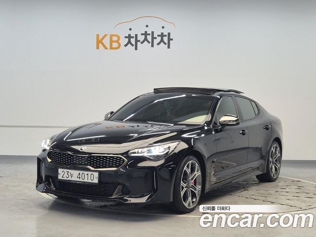 Kia Stinger 2018 — photo 1