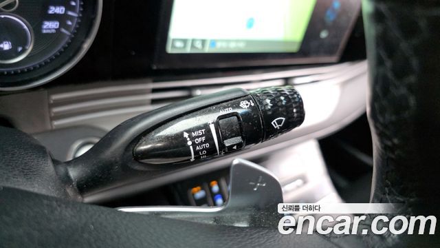 Hyundai Grandeur 2022 — photo 15
