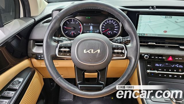 Kia Canival 2022 — photo 13