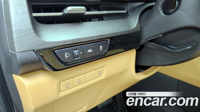 Kia Canival 2022 — photo 17