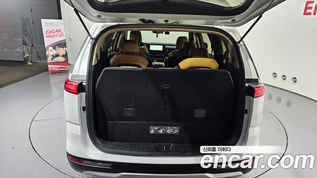 Kia Canival 2022 — photo 20