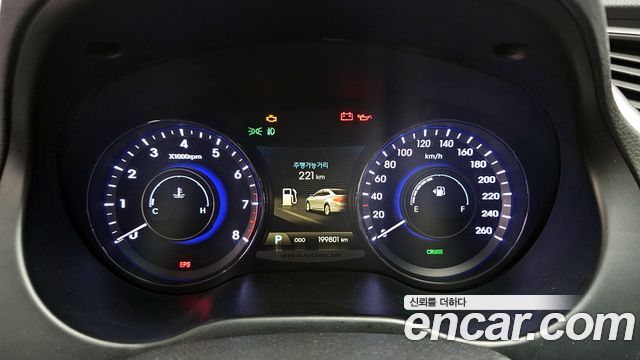 Hyundai Grandeur 2012 — photo 8