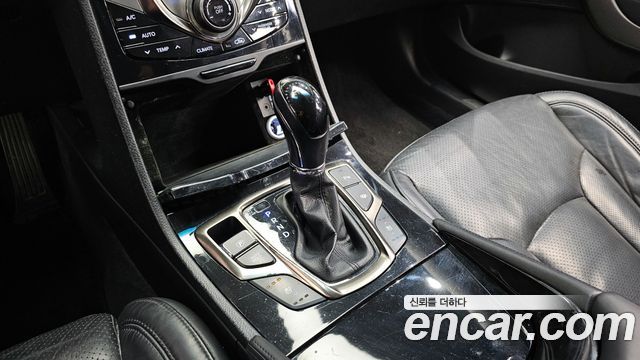 Hyundai Grandeur 2012 — photo 9