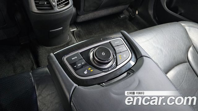 Hyundai Grandeur 2012 — photo 18