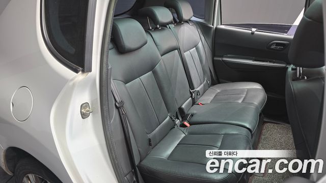 Peugeot 3008 2015 — photo 12
