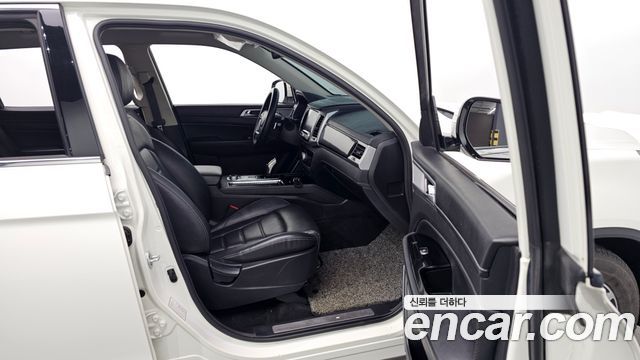 KG Mobility Rexton 2021 — photo 11