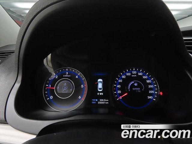 Hyundai i40 2012 — photo 9