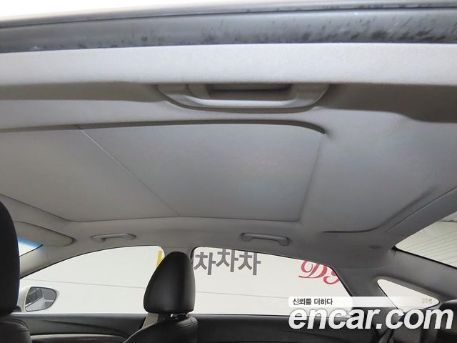 Hyundai i40 2012 — photo 12
