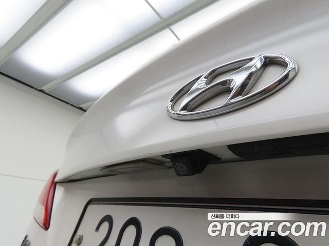 Hyundai i40 2012 — photo 17