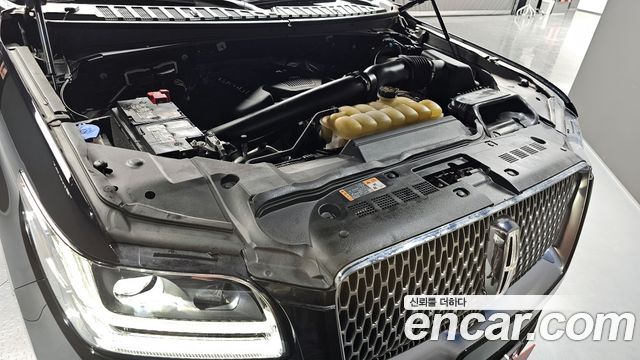 Lincoln Navigator 2019 — photo 6