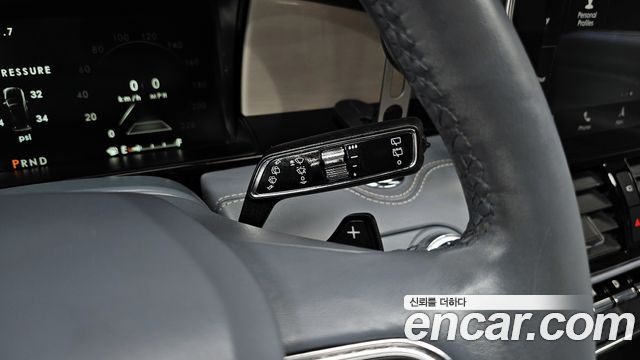 Lincoln Navigator 2019 — photo 9
