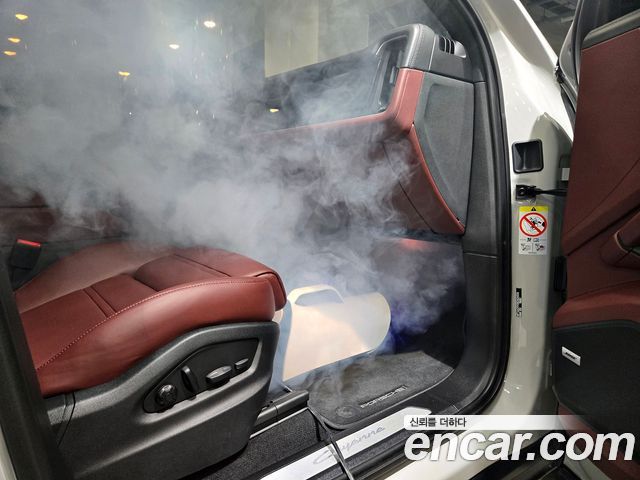 Porsche Cayenne 2024 — photo 3