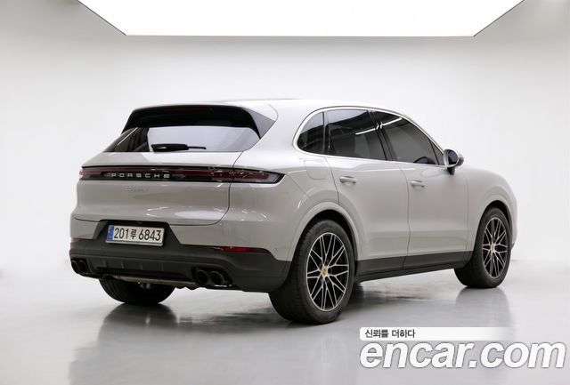 Porsche Cayenne 2024 — photo 6