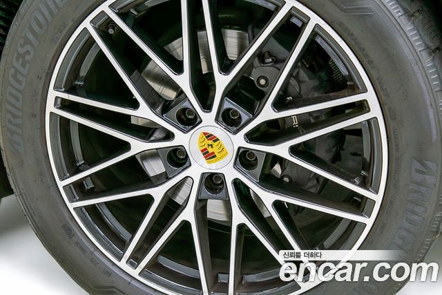 Porsche Cayenne 2024 — photo 7