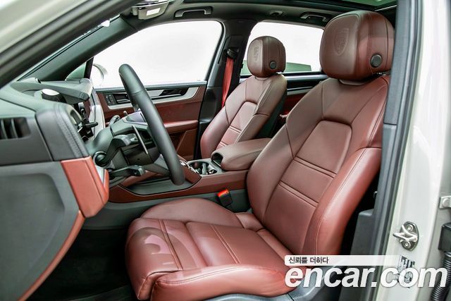 Porsche Cayenne 2024 — photo 11