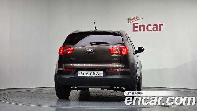 Kia Sportage 2013 — photo 4