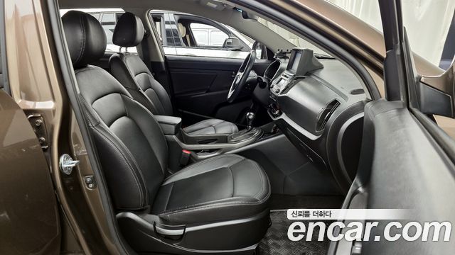 Kia Sportage 2013 — photo 11
