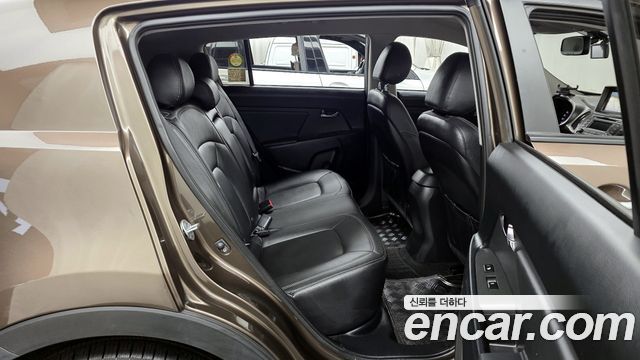 Kia Sportage 2013 — photo 12