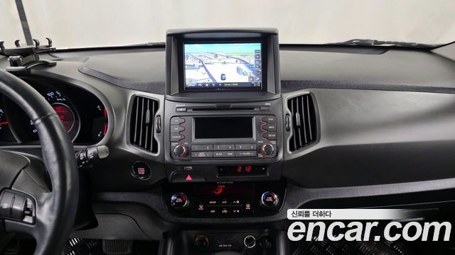 Kia Sportage 2013 — photo 14