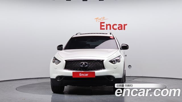 Infiniti QX70 2017 — photo 3