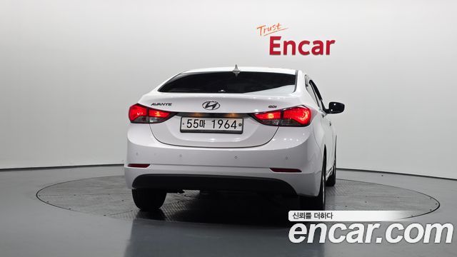 Hyundai AVANTE 2014 — photo 4