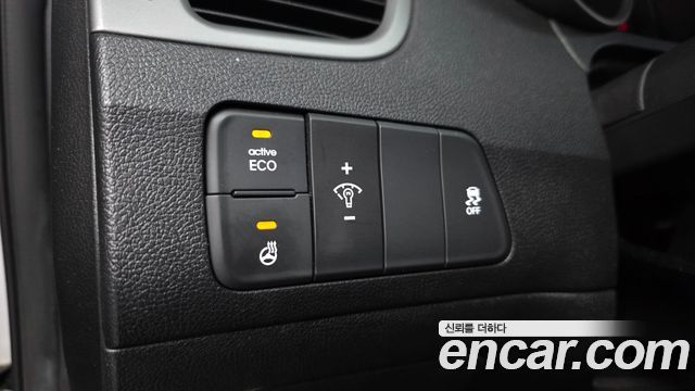 Hyundai AVANTE 2014 — photo 19