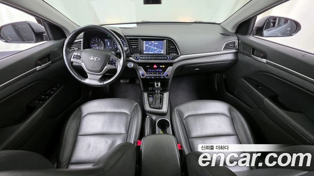Hyundai AVANTE 2016 — photo 7