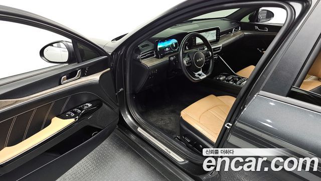 Kia K5 2022 — photo 11