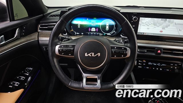 Kia K5 2022 — photo 13
