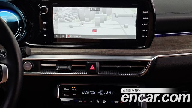 Kia K5 2022 — photo 15