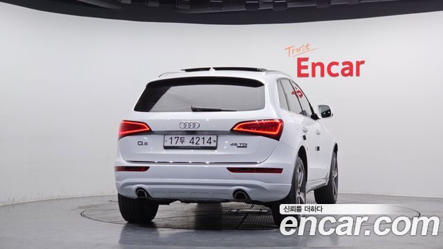 Audi Q5 2015 — photo 4