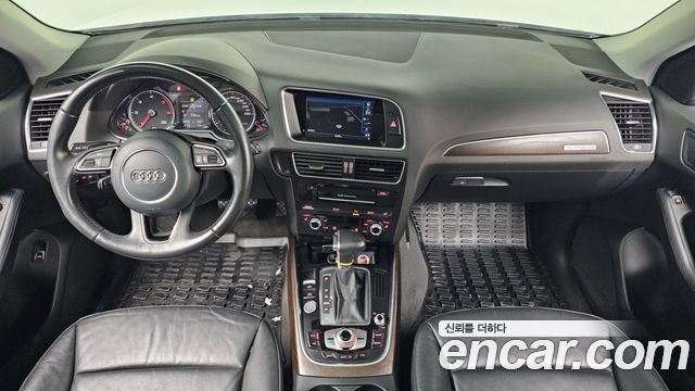 Audi Q5 2015 — photo 7