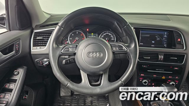 Audi Q5 2015 — photo 13
