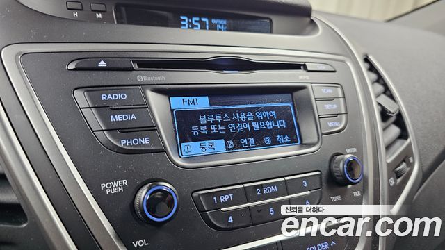 Hyundai AVANTE 2014 — photo 18