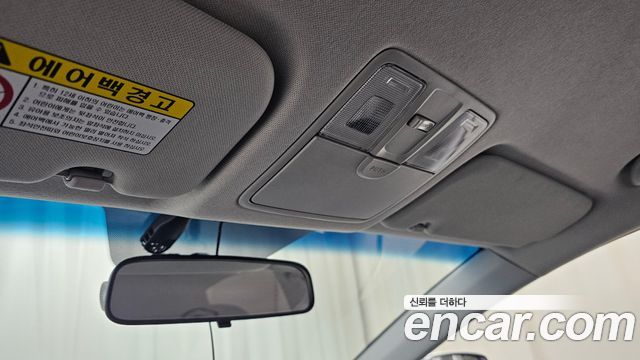 Hyundai AVANTE 2014 — photo 19