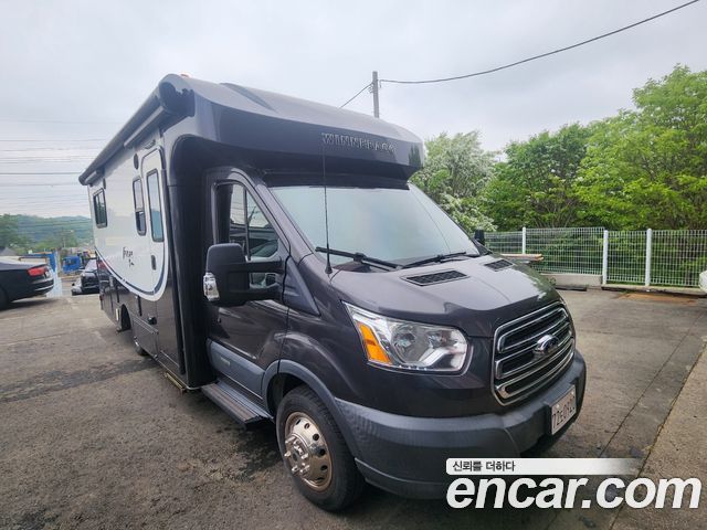 Ford Transit 2018 — photo 1