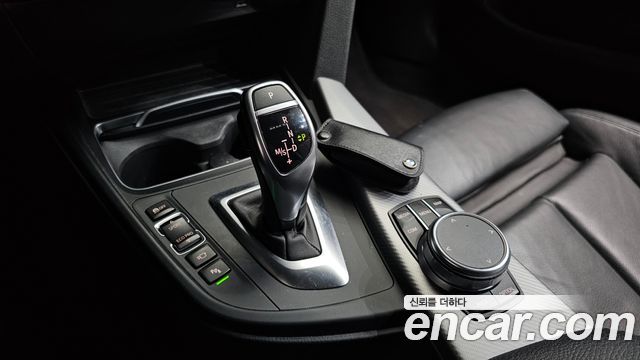 BMW 4-Series 2018 — photo 9