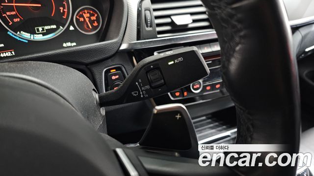 BMW 4-Series 2018 — photo 19