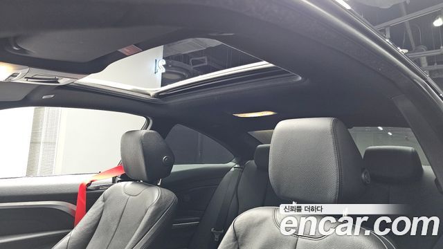 BMW 4-Series 2018 — photo 20