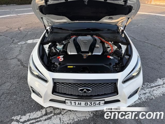 Infiniti Q50 2015 — photo 8