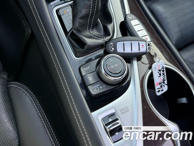 Infiniti Q50 2015 — photo 13