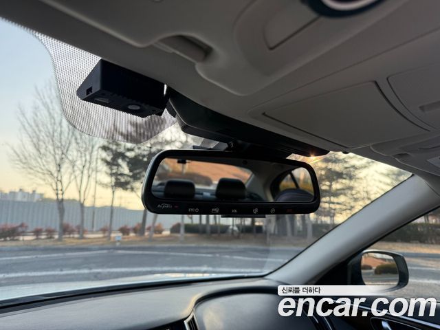 Infiniti Q50 2015 — photo 14