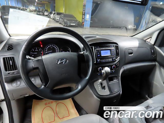 Hyundai Starex 2017 — photo 5