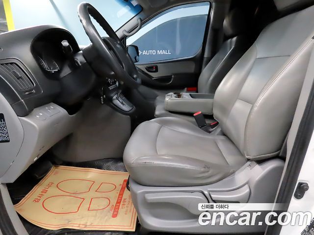 Hyundai Starex 2017 — photo 6