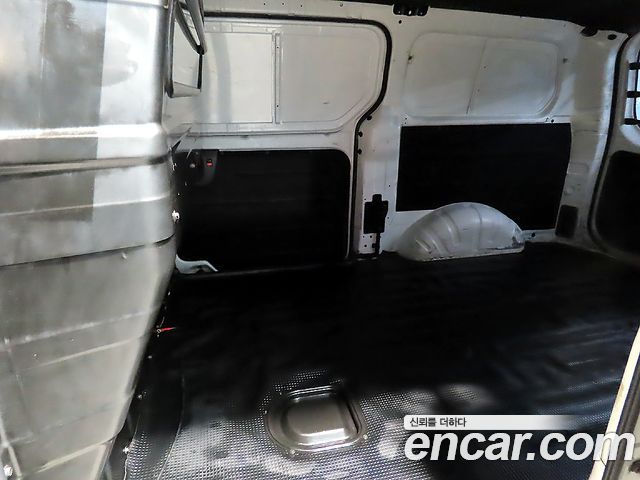 Hyundai Starex 2017 — photo 7