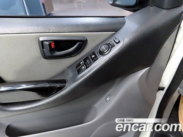 Hyundai Starex 2017 — photo 14